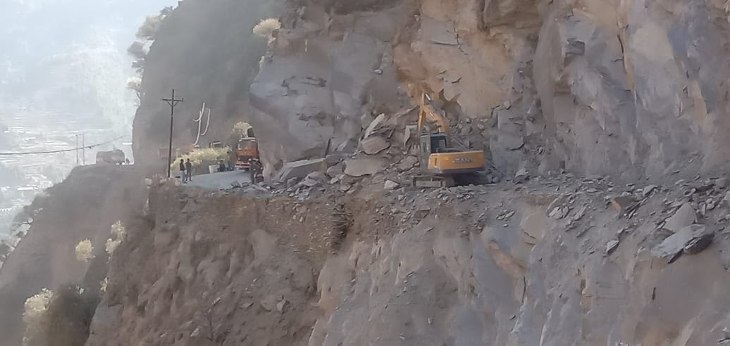 Blasting on Khadamukh-Holi road, power line damaged
