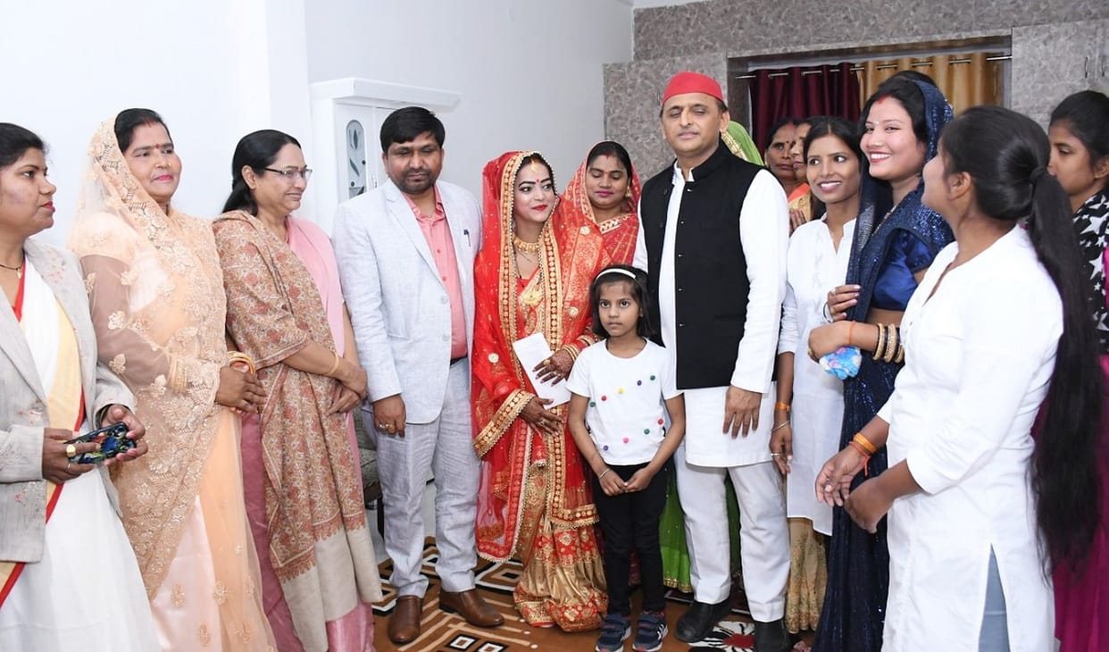 akhilesh yadav