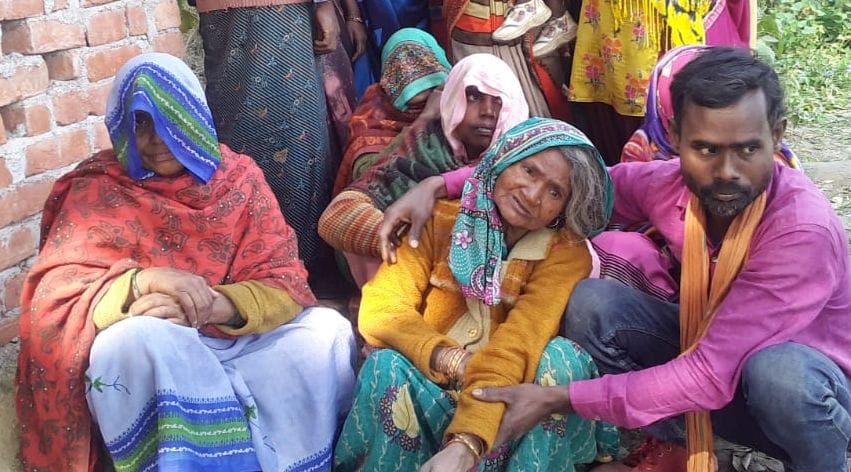 Shuttering artisan's body found hanging from the noose