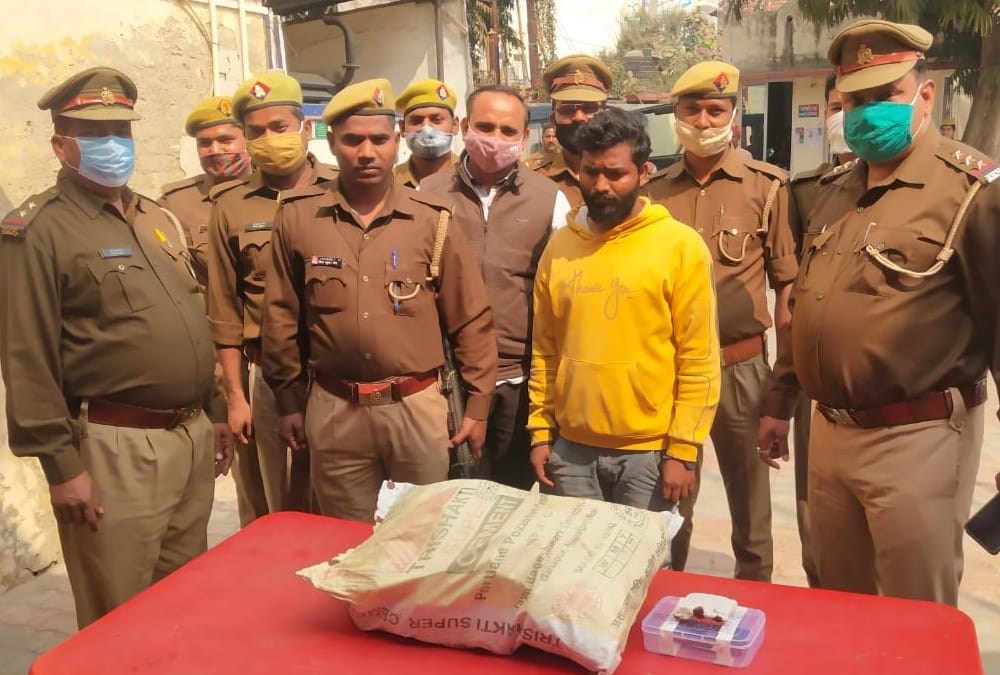 one smugglar arrested with six crore charas in Bahraich.
