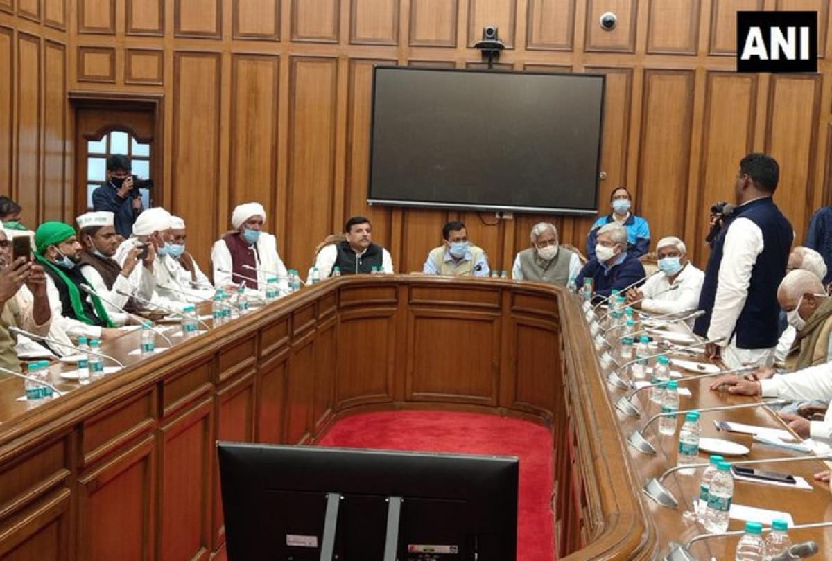 CM Arvind Kejriwal holds meeting with Farmers in Vidhan Sabha over issues related to farm laws