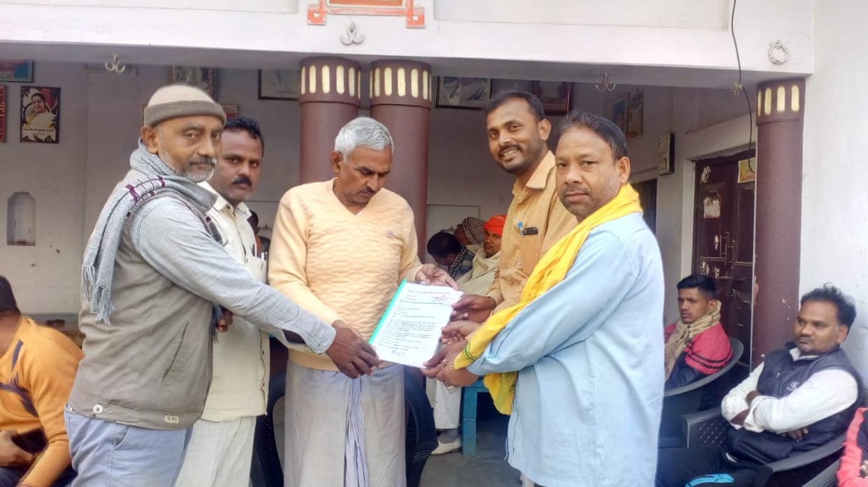 Education friends pleaded with MLA, gave memorandum to increase honorarium