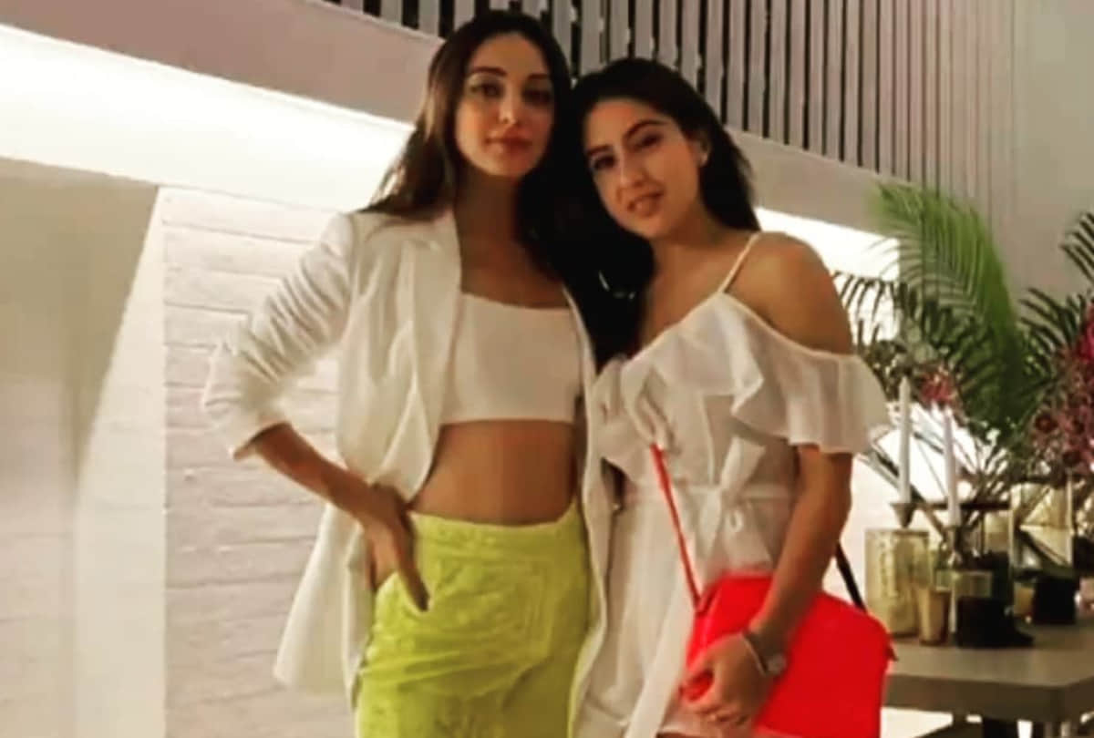 sara ali khan kiara advani rakul preet singh make stylish high fashion entry for manish malhotra house party