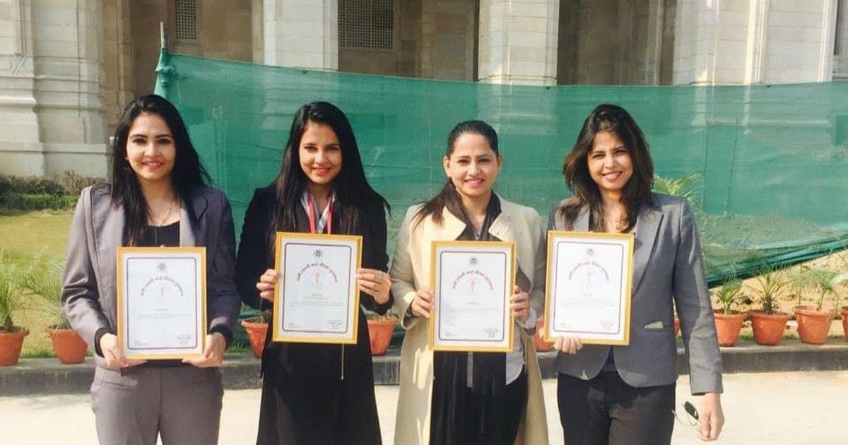 varanasi Singh sisters jerseys auctioned in Charity auction night Bangalore for tokyo olampic