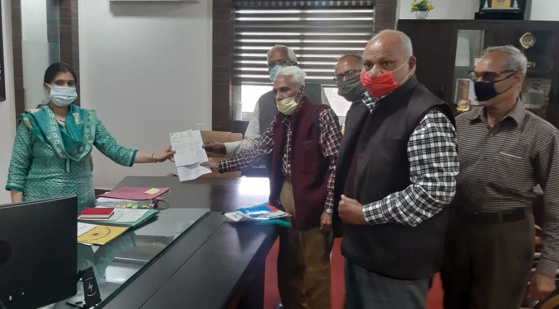 Hathras: Memorandum given to revive Ruheri power plant
