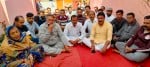 नाहर परिवार के सदस्य व अन्य गण्यमान्य।