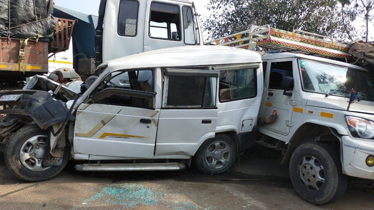 three vichel colaps, farmer die, police case file