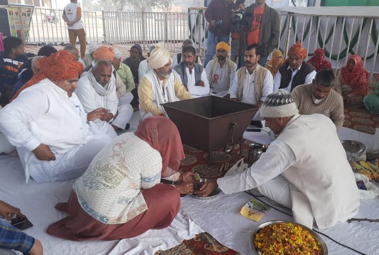 Kisan mahapanchayat starts at kharkhoda of Haryana