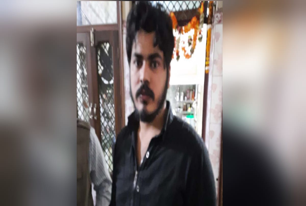 Young man kills his mother with girlfriend for love and money in aligarh a call opened shocking secret see photos