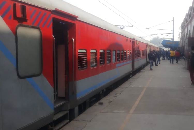 16 Trains Resumed In Firozpur Railway division Good News for people of Punjab and Jammu and Kashmir