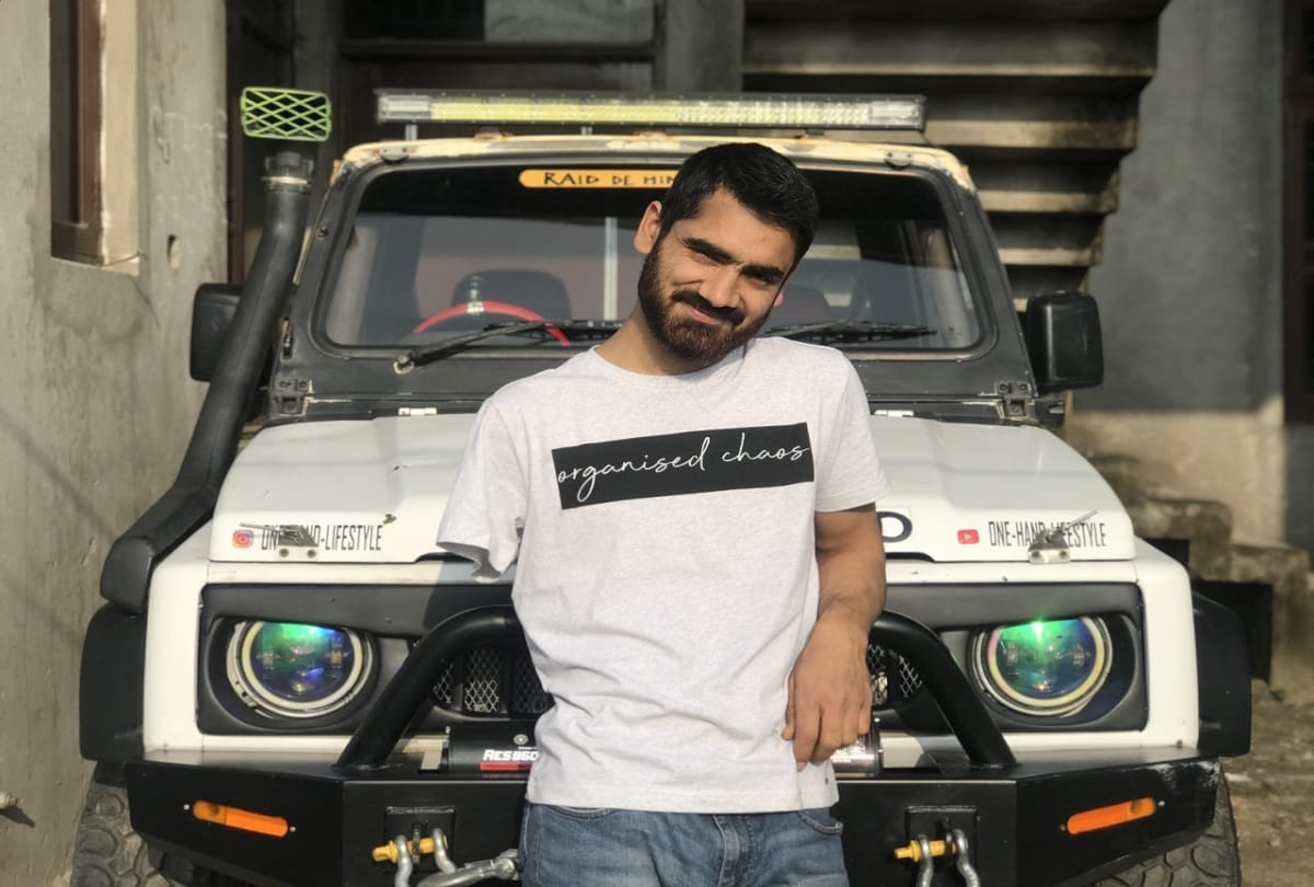 jammu kashmir latest news Sawyer Abdullah of Anantnag known as One Hand King