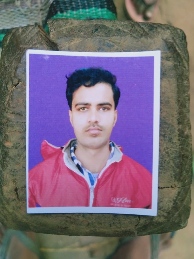 a youth died in accident in khorama