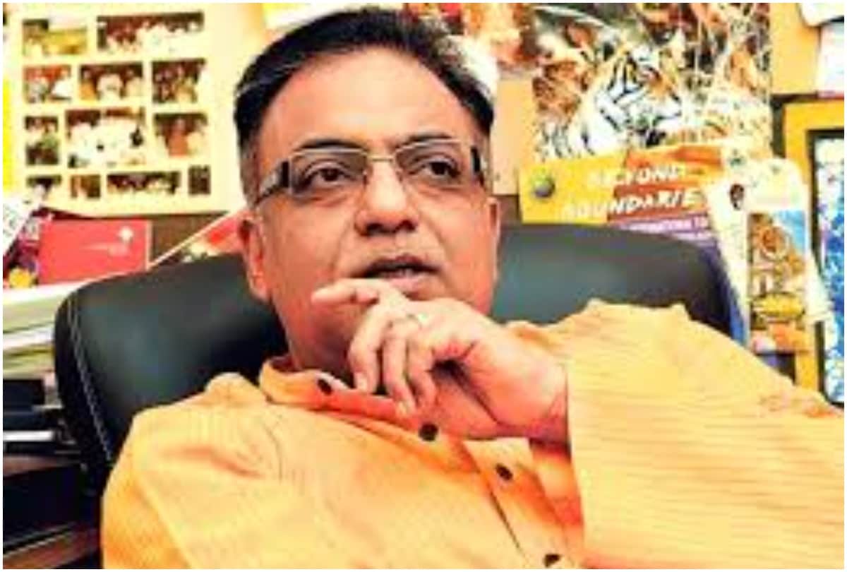 Central Minister Prakash Javadekar Announces Satyajit Ray Award At NFDC Meeting In Kolkata