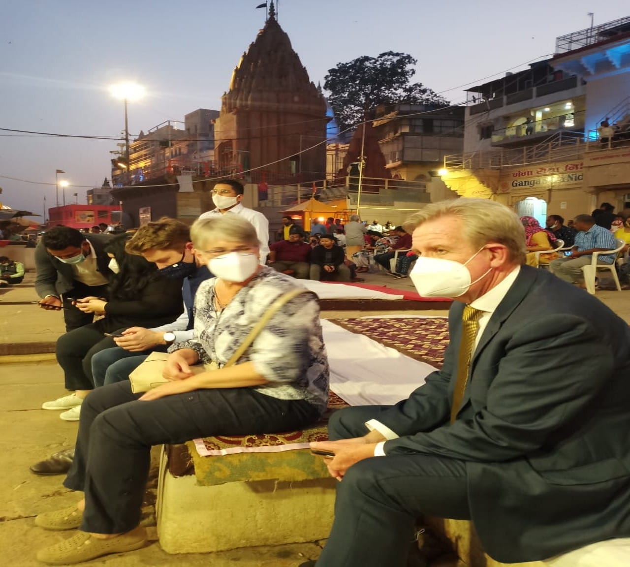 High Commissioner of Australia saw world famous Ganga Aarti in varanasi