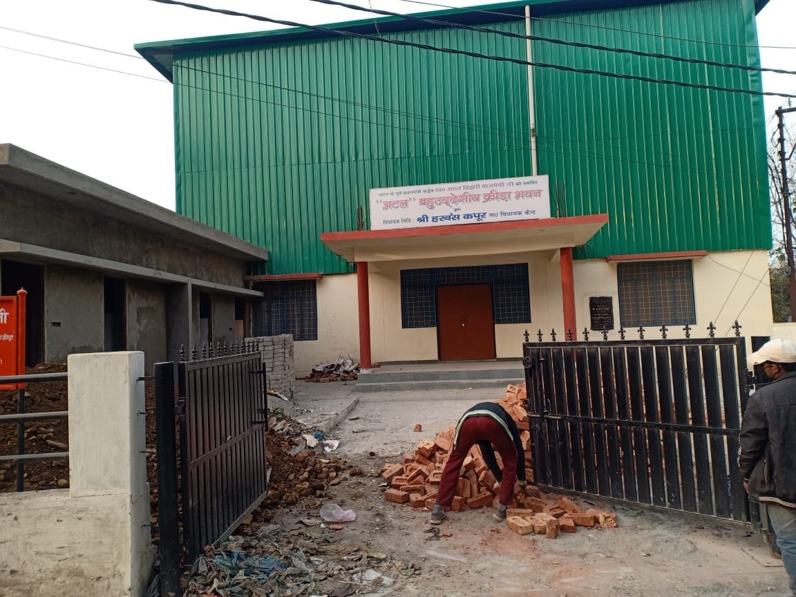 Badminton hall did not start even after one month of inauguration