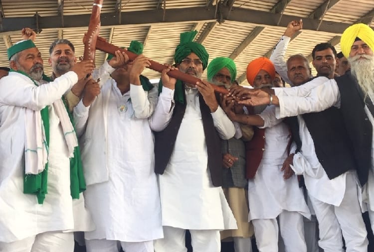 Punjab and Haryana tied in relations due to Kisan Andolan 