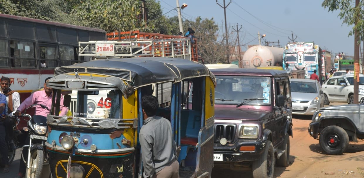 Highway jammed in front of ARTO office