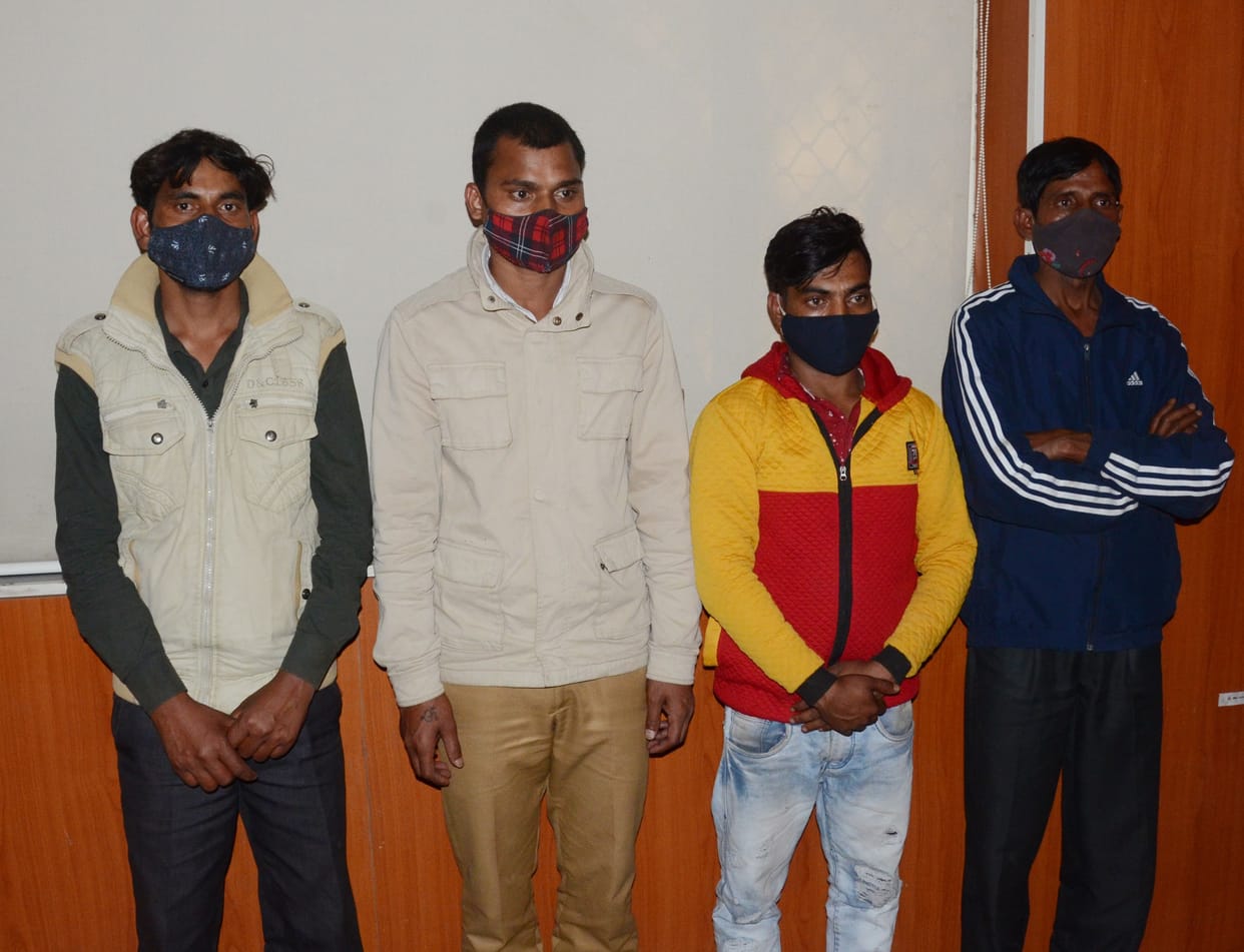 Learned by watching video from YouTube, four arrested