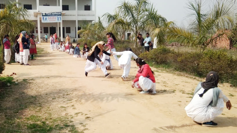 Mo in the race Shahnoor and Sapna won