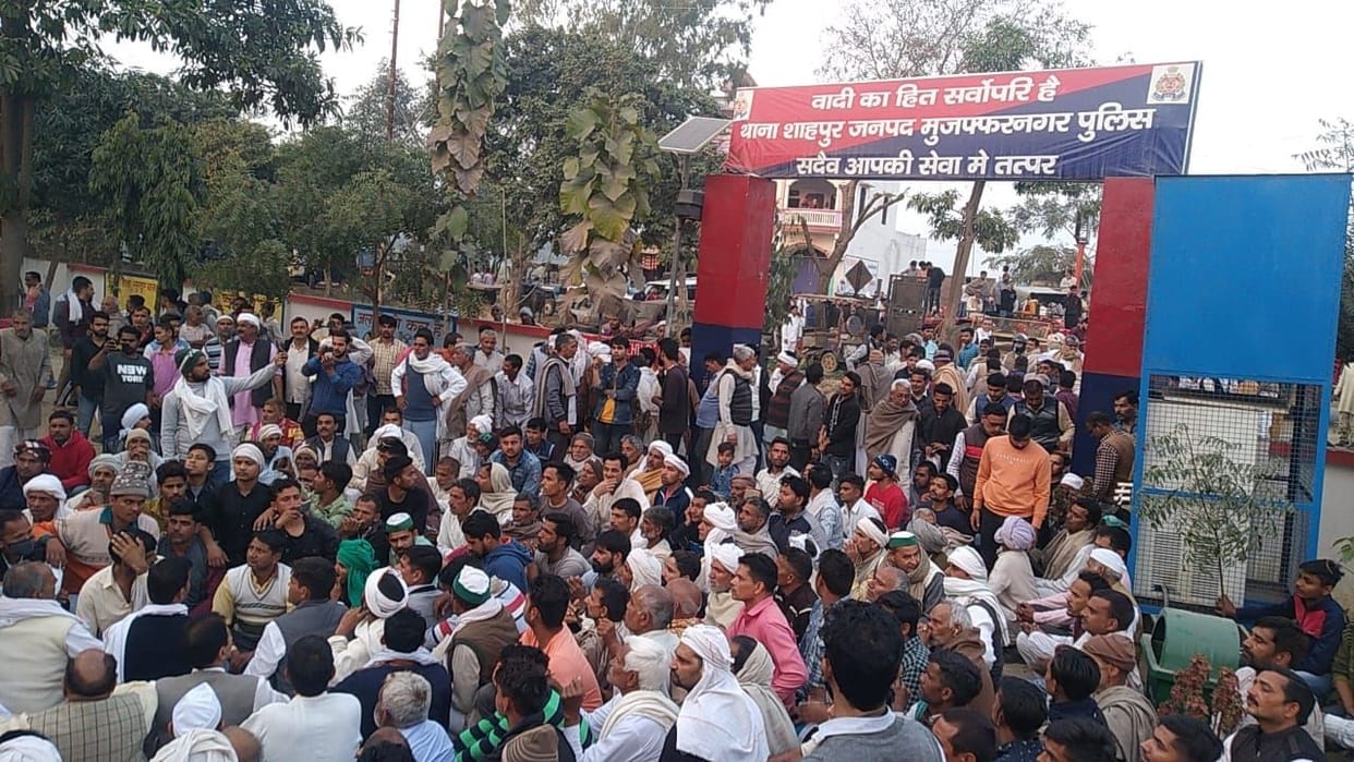 Soram Case: Villagers create ruckus at Shahpur police station