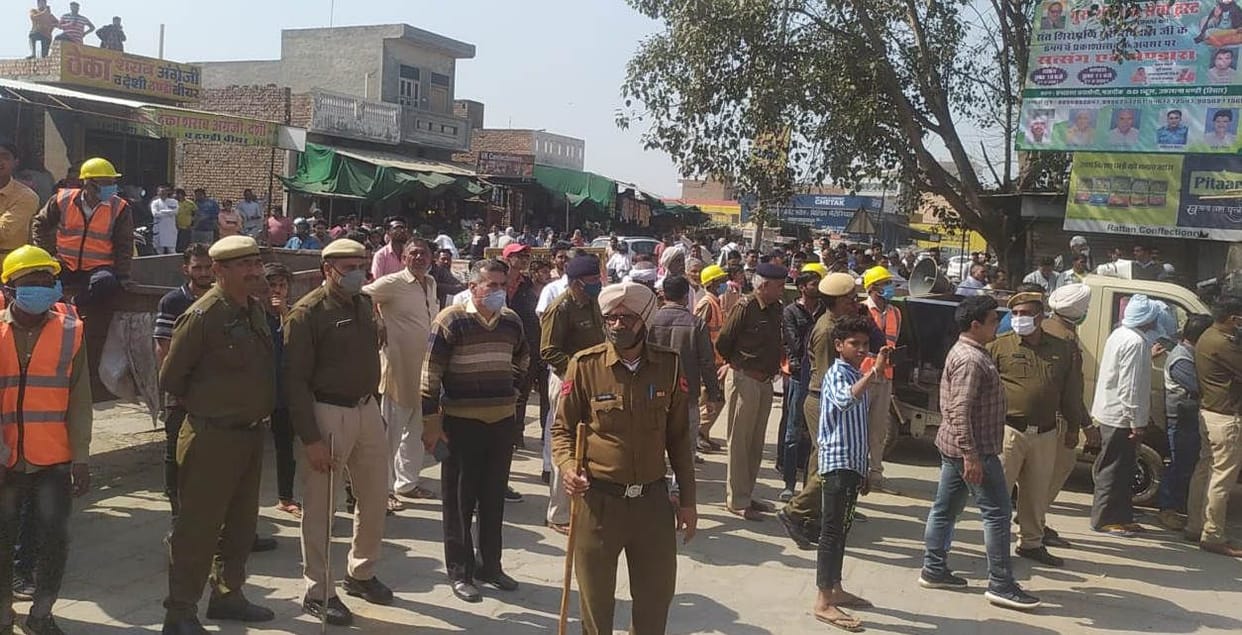 Nagar Palika ruined illegal cunstruction in Uklana Hisar