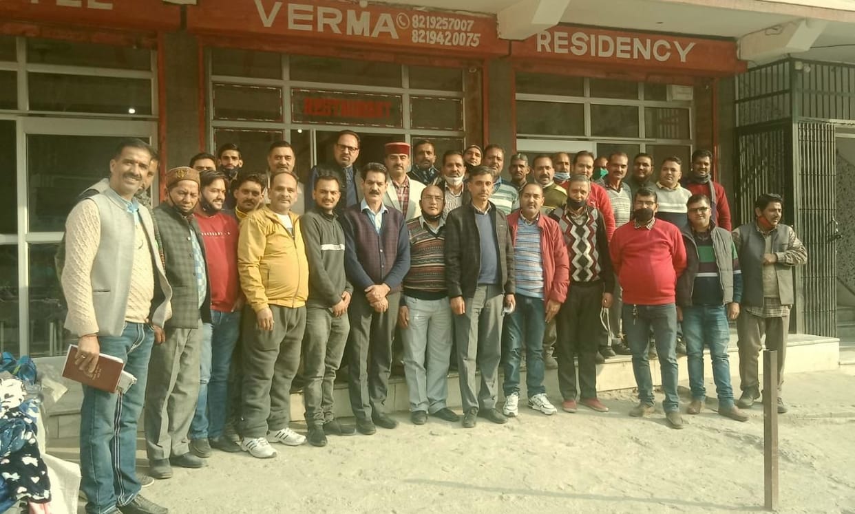 excise and texsation department educate traders about gst at aani kullu