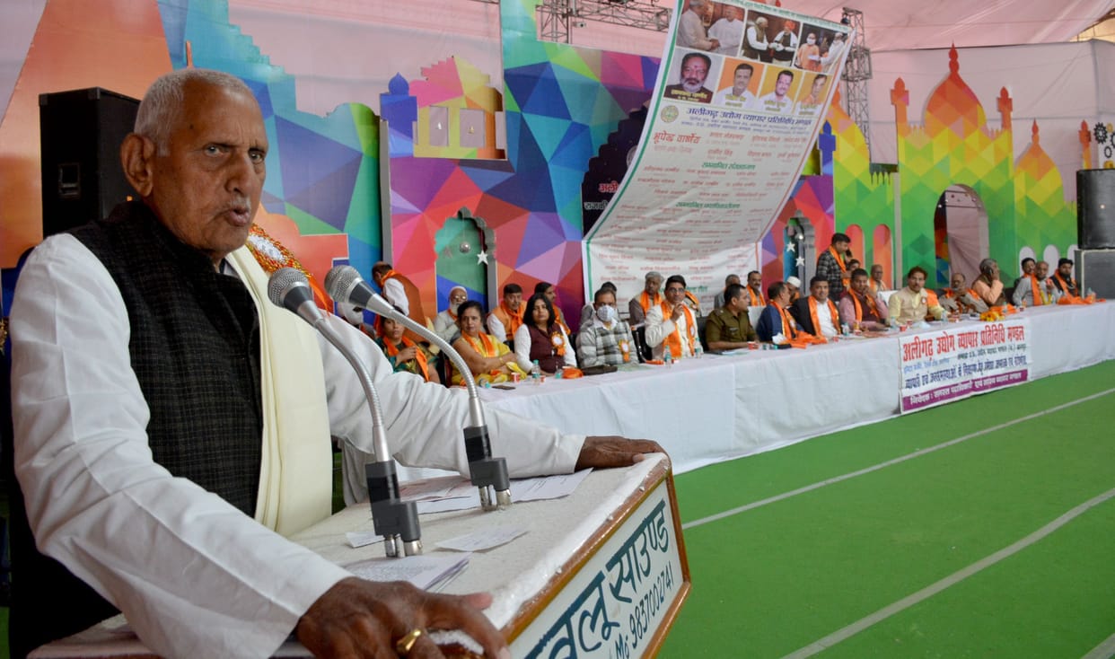 Nothing in the budget for small traders: Pt. Shyam Bihari
