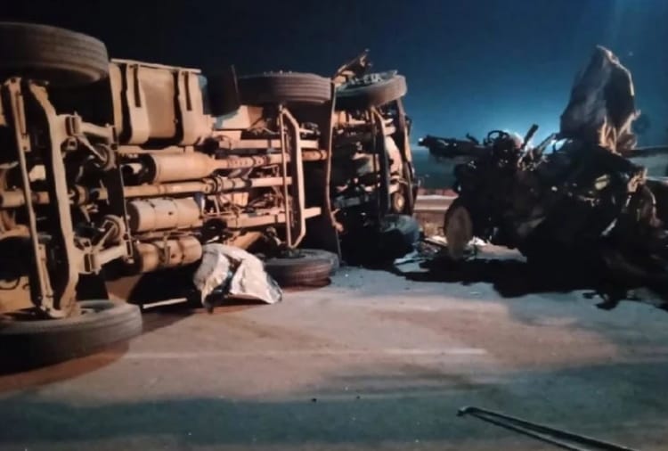 Family of Safidon died in accident at agra delhi express way