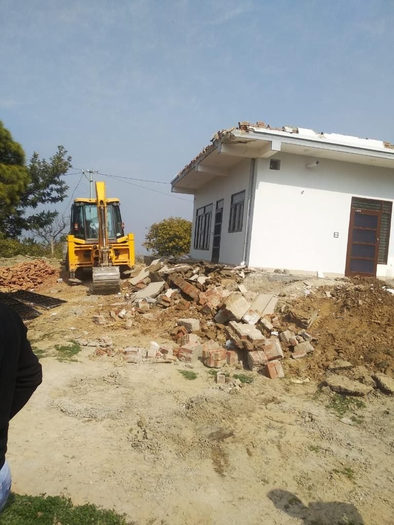 DTP demolishes illegal shops and houses on Morni Road