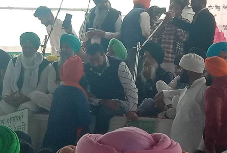 Republic Day violence accused Lakha Sidhana attends public meeting in Bathinda