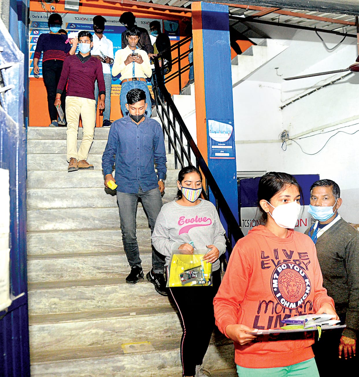 jee main exam in lucknow