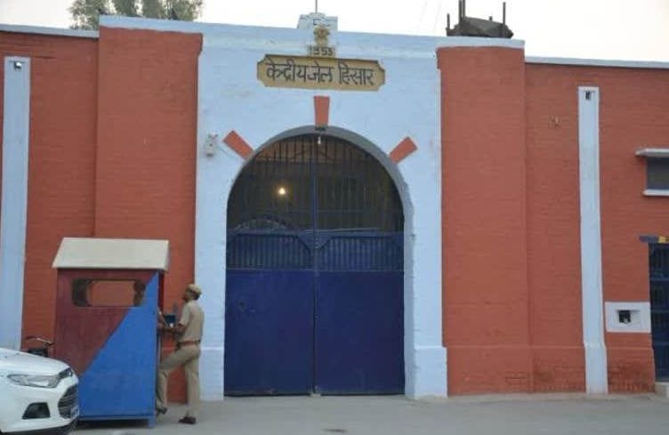 48 Prisioner return in Hisar central Jail