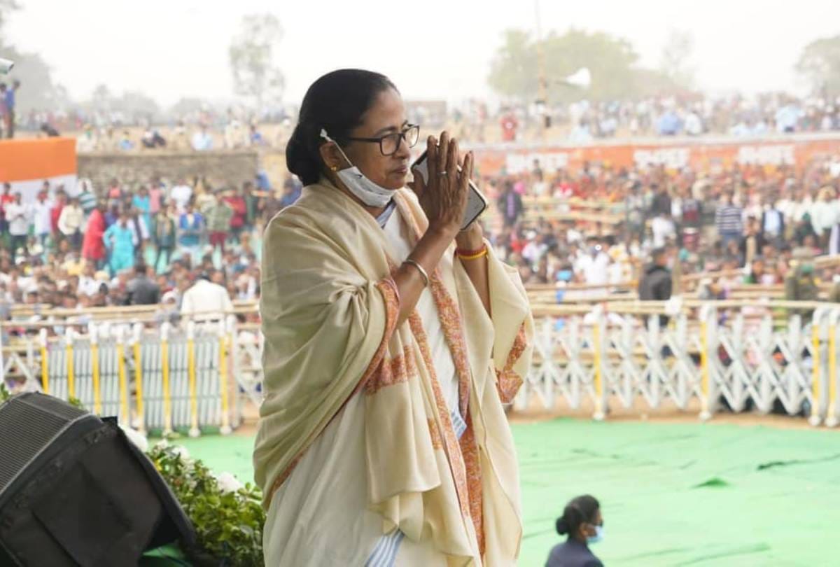 Bengal Election Results Mehbooba Mufti Targeting BJP congratulated Mamta Banerjee