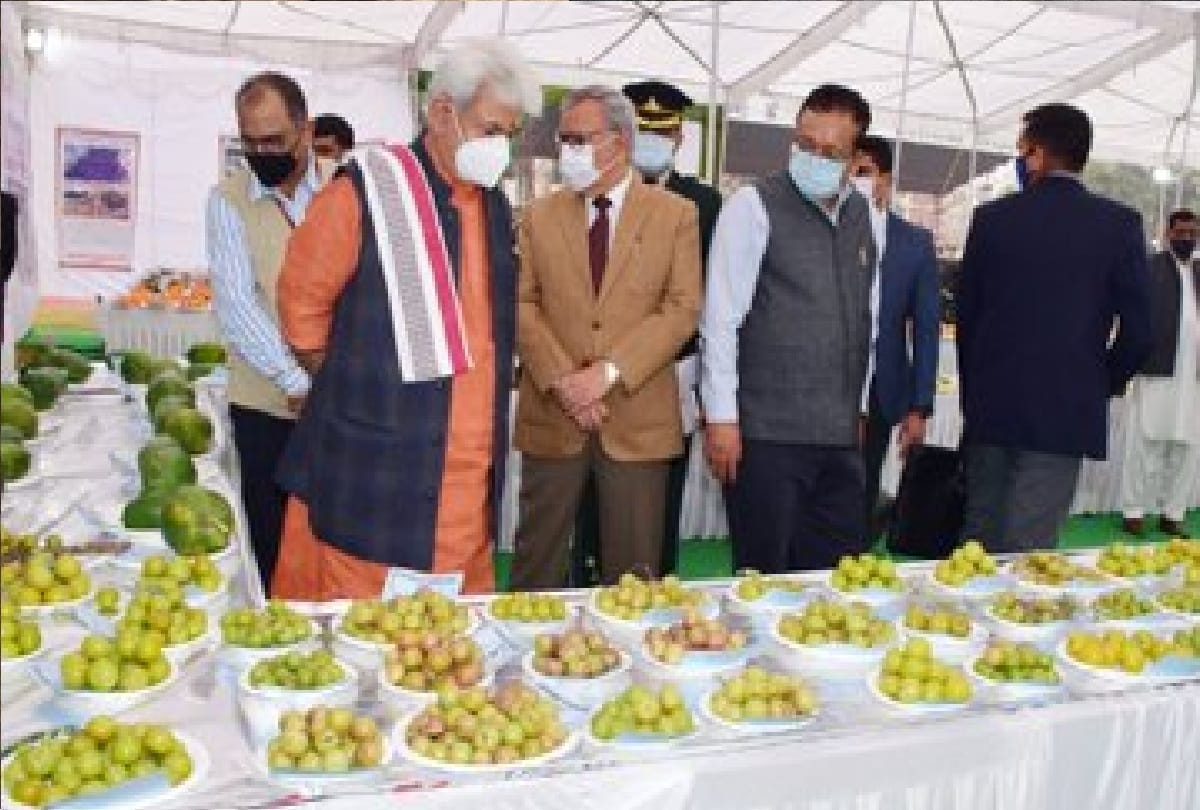LG manoj Sinha said Farmers can bring changes in agriculture through modern technology
