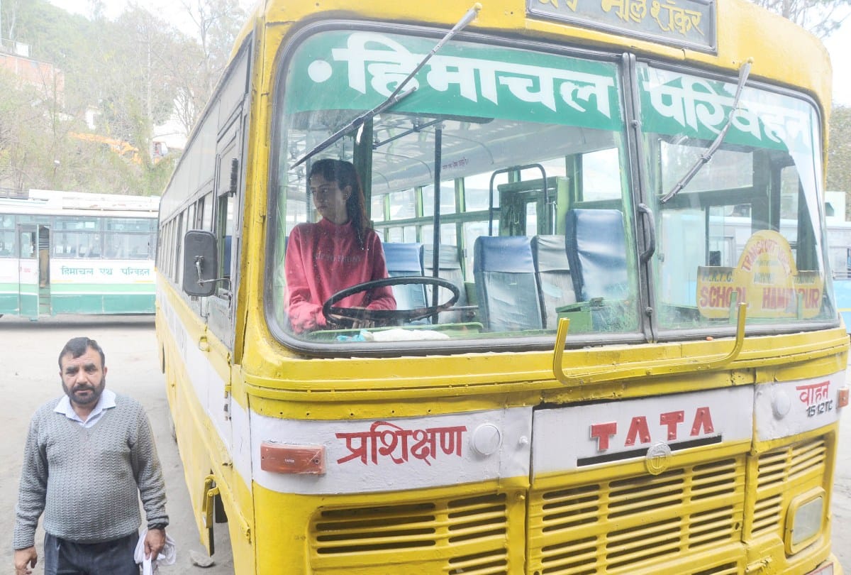 BCom degree holder nancy of himachal will drive bus, taking Training in hrtc Driving school