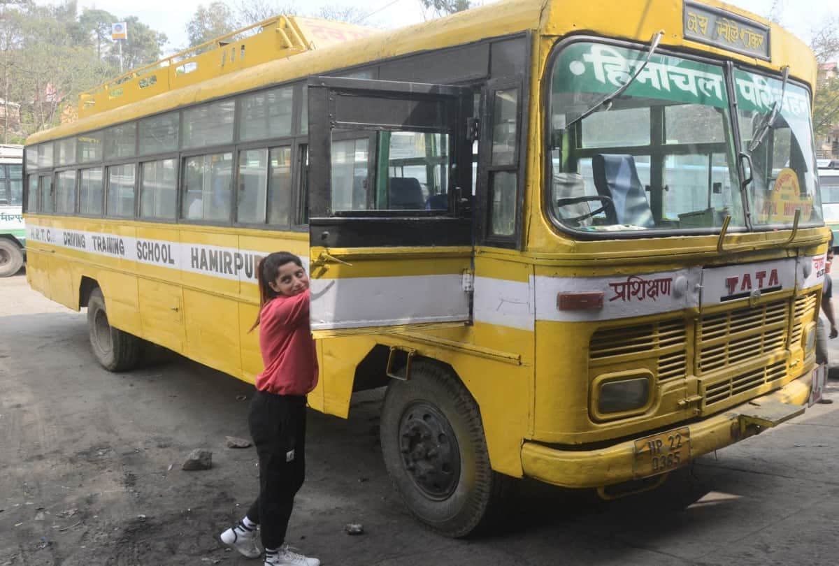 Kangra gets Himachal's first woman ambulance driver