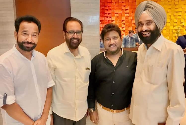 Punjabi singer sardool sikander death : sardool sikander had to ride cycle to go on foreign trip for first time