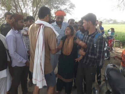 Ballia UP Road Accident News: Three teenager died by 11000 volt wire falling on them in ballia up
