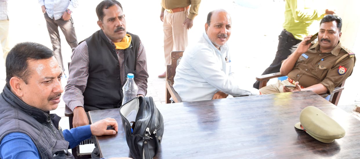 JE arrested while taking bribe, suspended