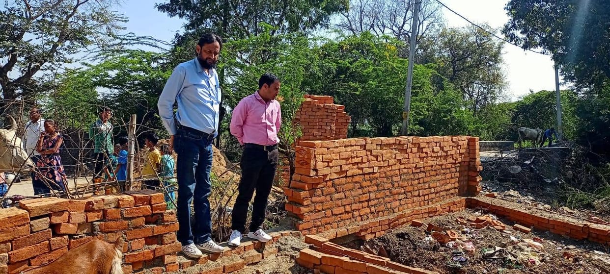 EO stopped construction work on the pond land