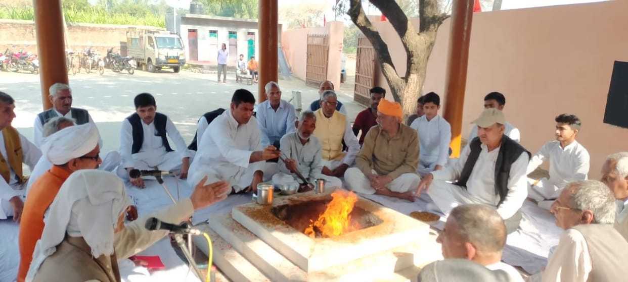 Inaugurated Yagyashala in Bhokarhedi