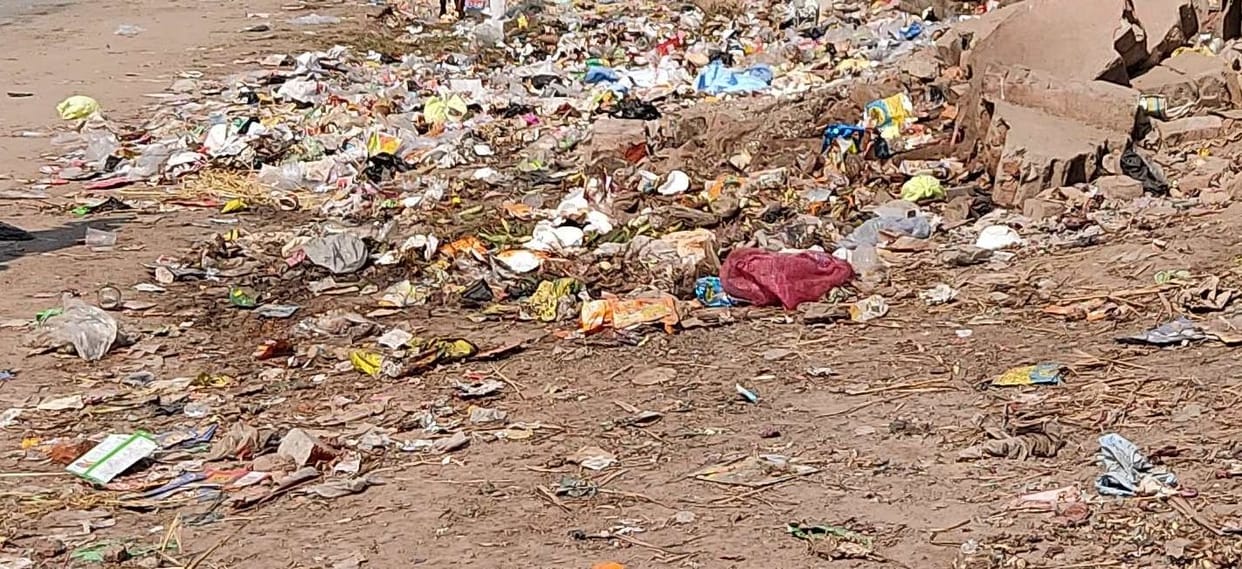 Garbage collection stopped as soon as the contract was completed, the entire system could not be measured, garbage spread in the city