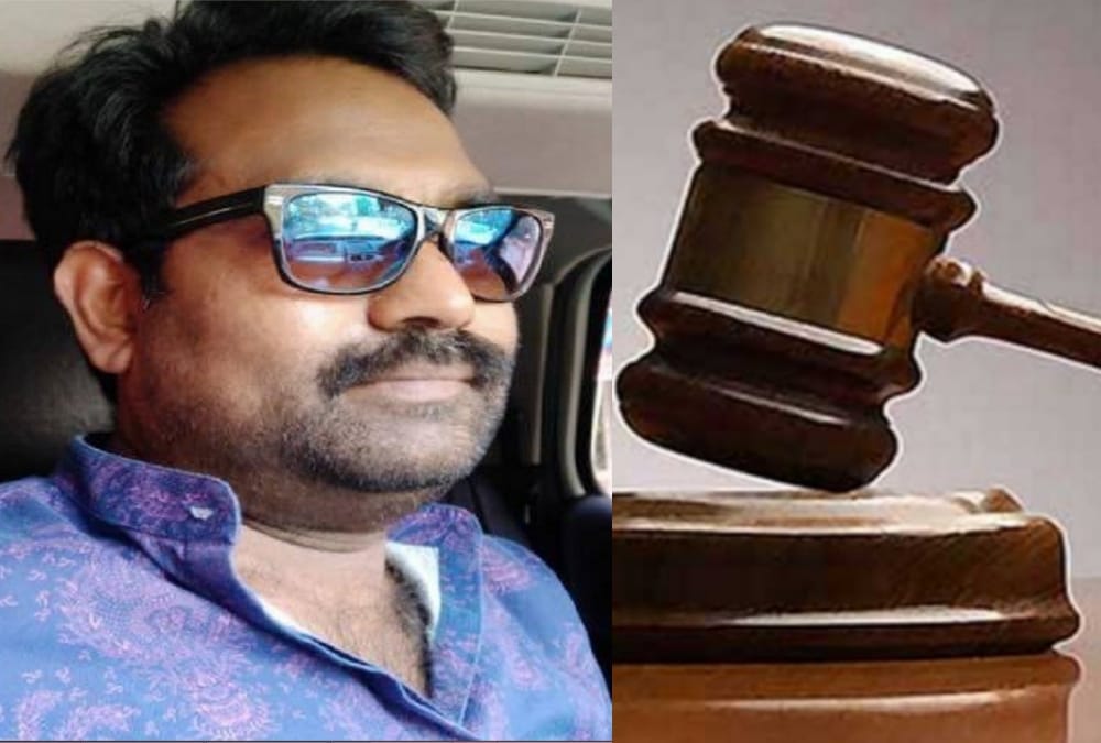 high court stays filing case on police men in Girdhari encounter case.