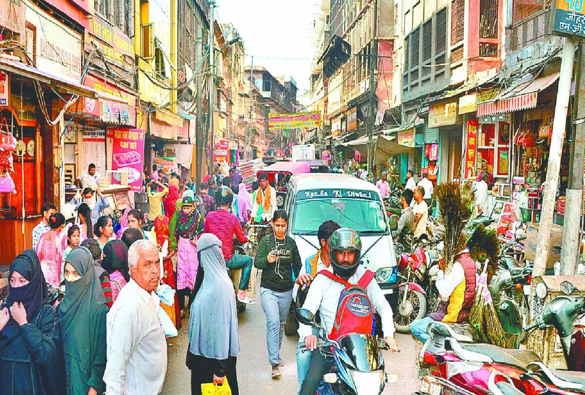 Know The History Of Johari Bazar Agra