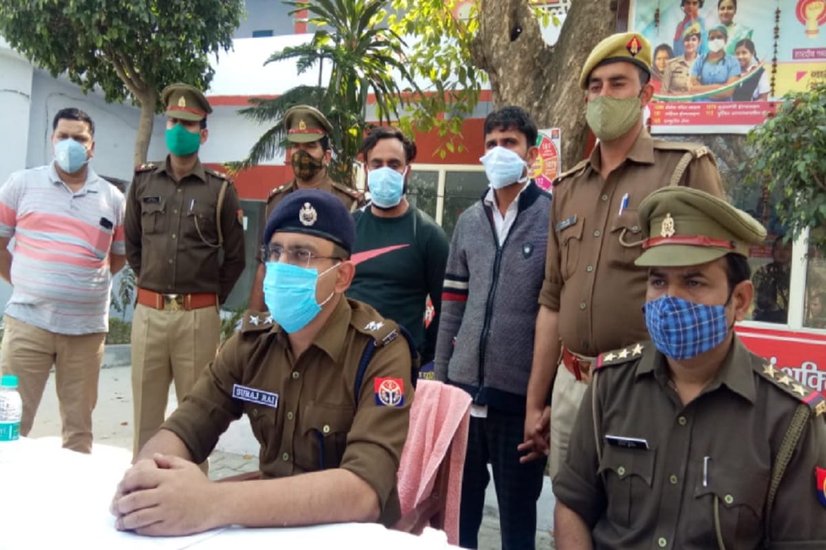 Police have arrested two accused and six bike recovered in Meerut