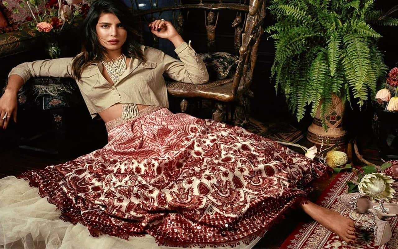 Twitter user asks when Nick Jonas divorced Jameela Jamil Priyanka Chopra wins over Her response