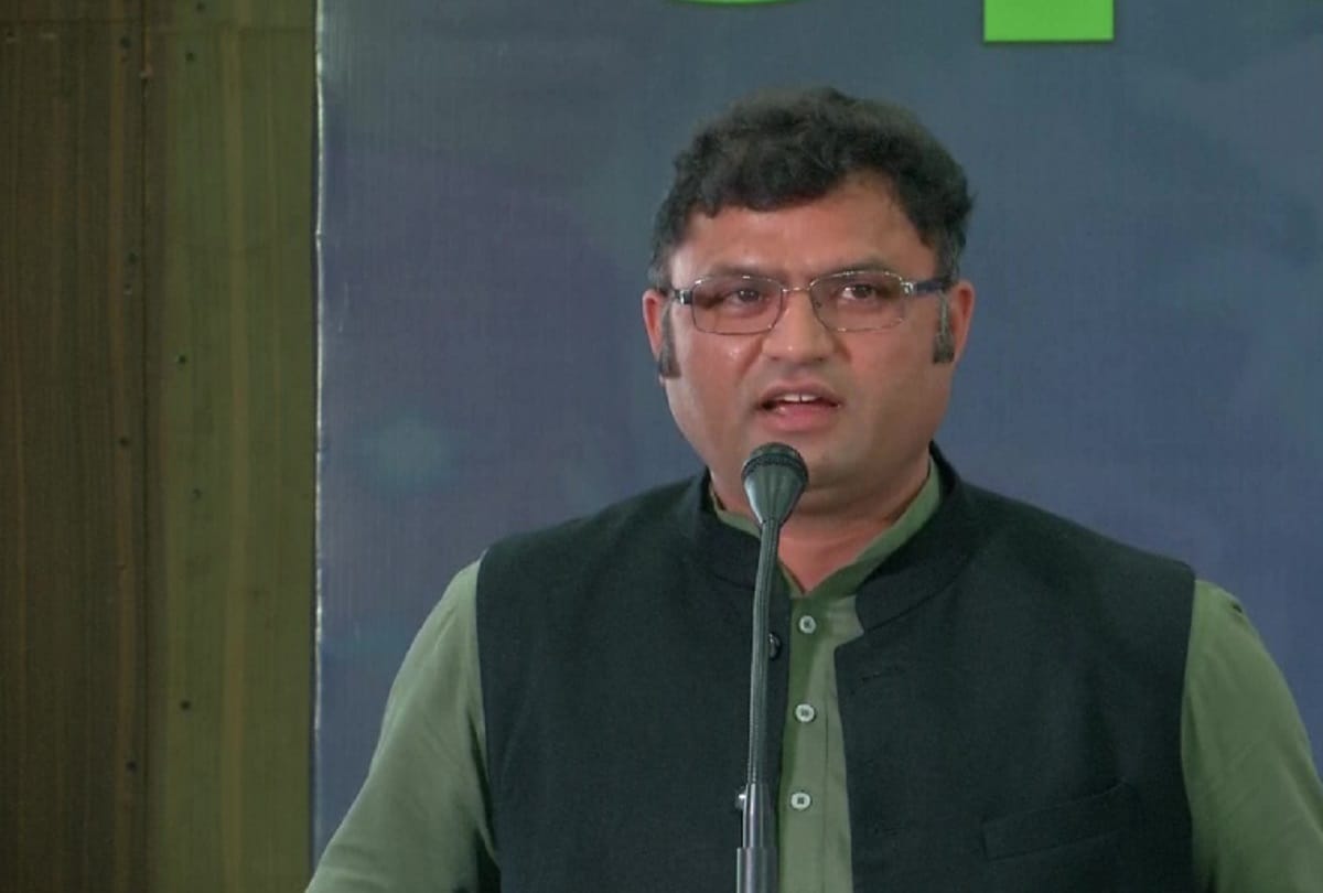Delhi News :Former Congress leader Ashok Tanwar launched a new party Apna Bharat Morcha