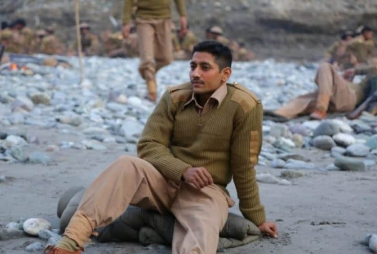 1962 The War in the Hills Review Pankaj Shukla Disney plus hotstar Mahesh manjrekar abhay deol arre