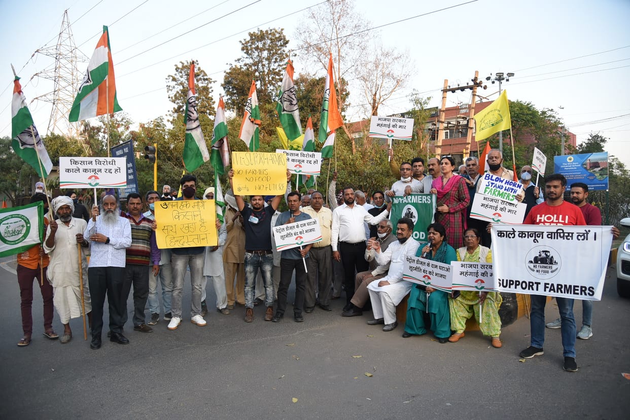 Congressmen protesting against agricultural laws, shouted slogans
