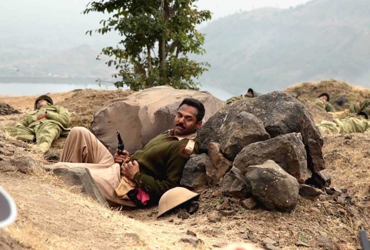 1962 The War in the Hills Review Pankaj Shukla Disney plus hotstar Mahesh manjrekar abhay deol arre